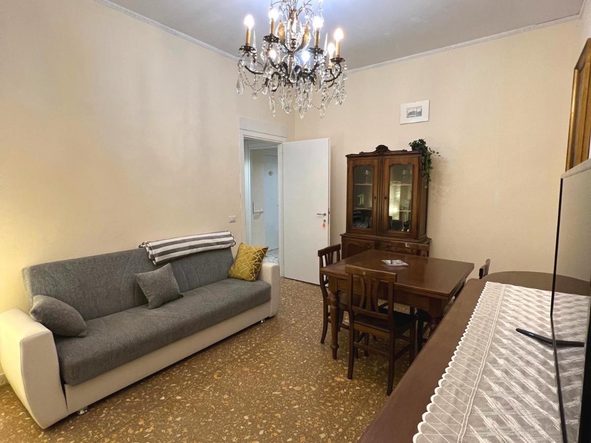 Appartement Palazzo Senesi à Rome Extérieur photo