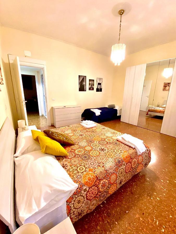 Appartement Palazzo Senesi à Rome Extérieur photo