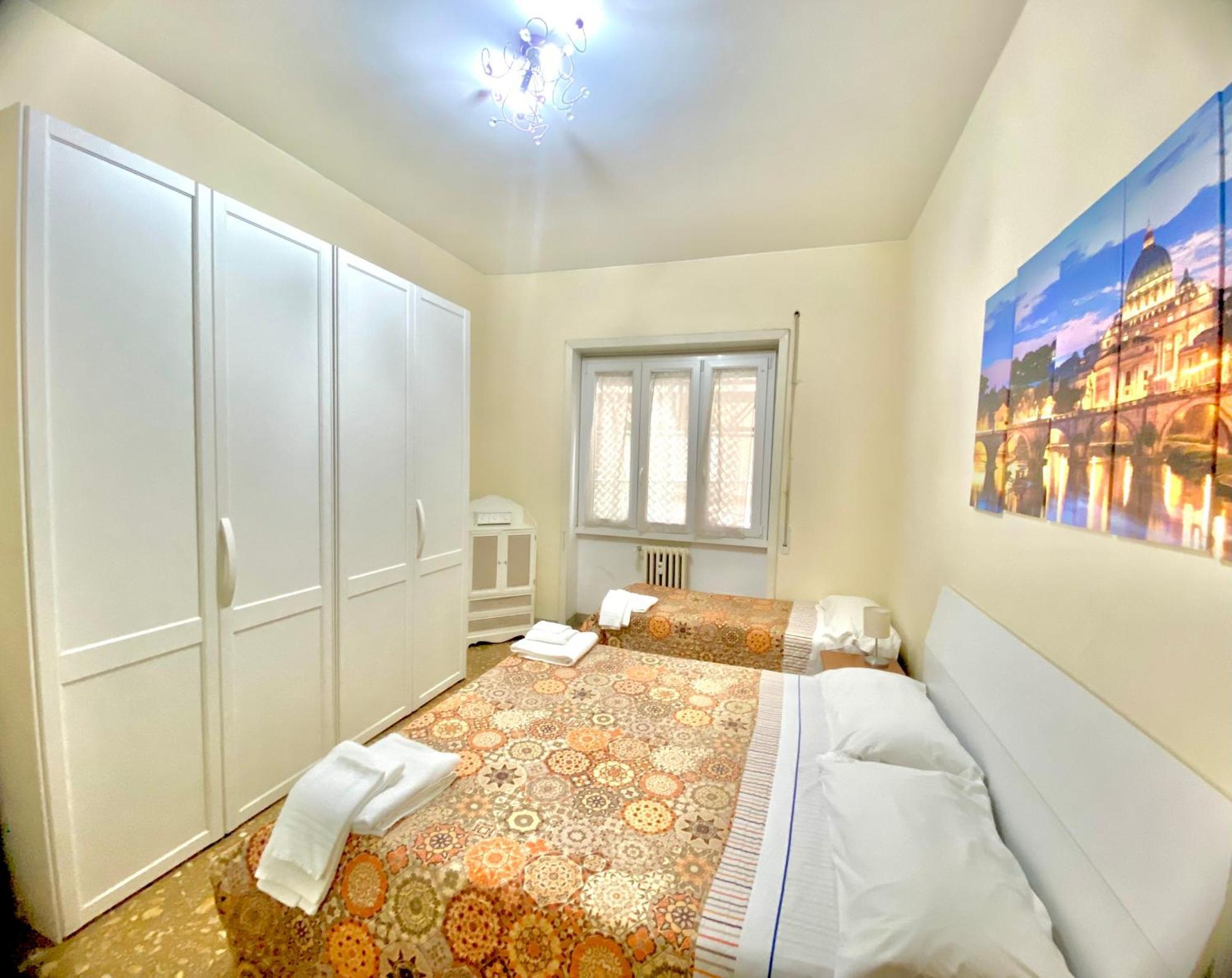 Appartement Palazzo Senesi à Rome Extérieur photo